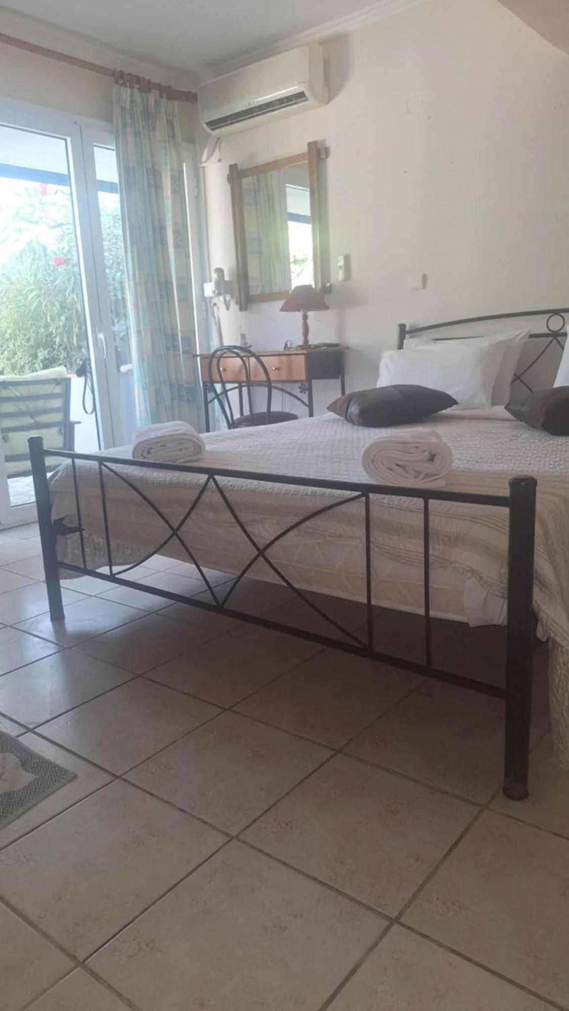 Fotini Apartments Paralia Agias Foteinis 객실 사진
