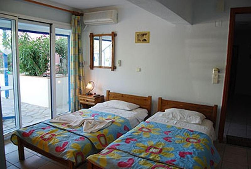 Fotini Apartments Paralia Agias Foteinis 객실 사진